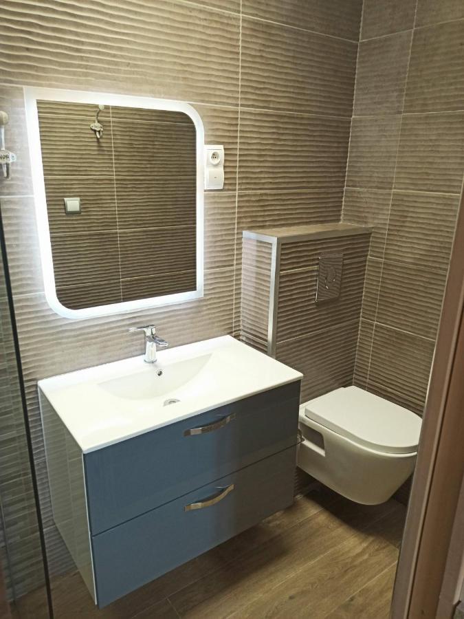 Villadali-Fr Appart Hotel Toulon Clim, Wifi, Terrasse, Cuisine Parking Gratuit Екстер'єр фото