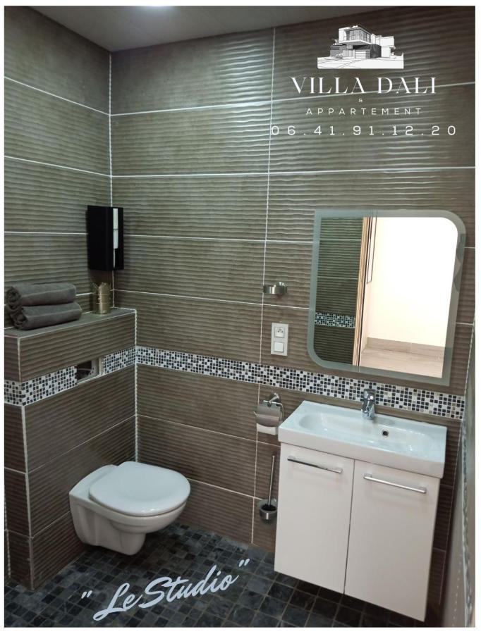 Villadali-Fr Appart Hotel Toulon Clim, Wifi, Terrasse, Cuisine Parking Gratuit Екстер'єр фото